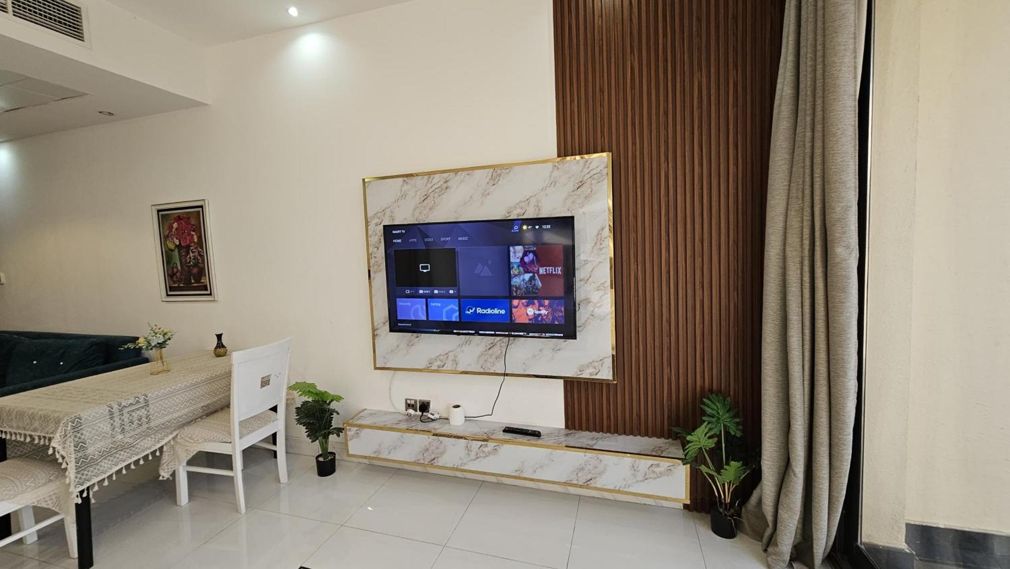 Dubai's Hidden Gem, 3bedroom + Private Pool دبي