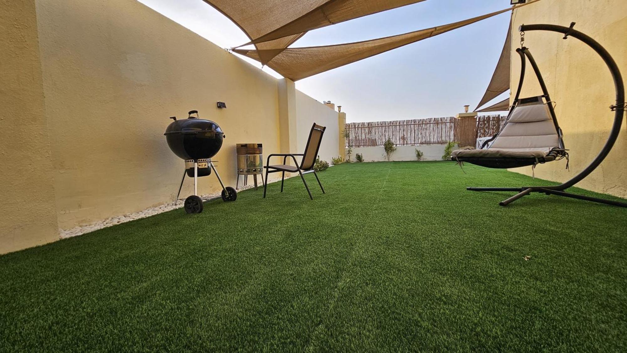 Dubai's Hidden Gem, 3bedroom + Private Pool فيلة *