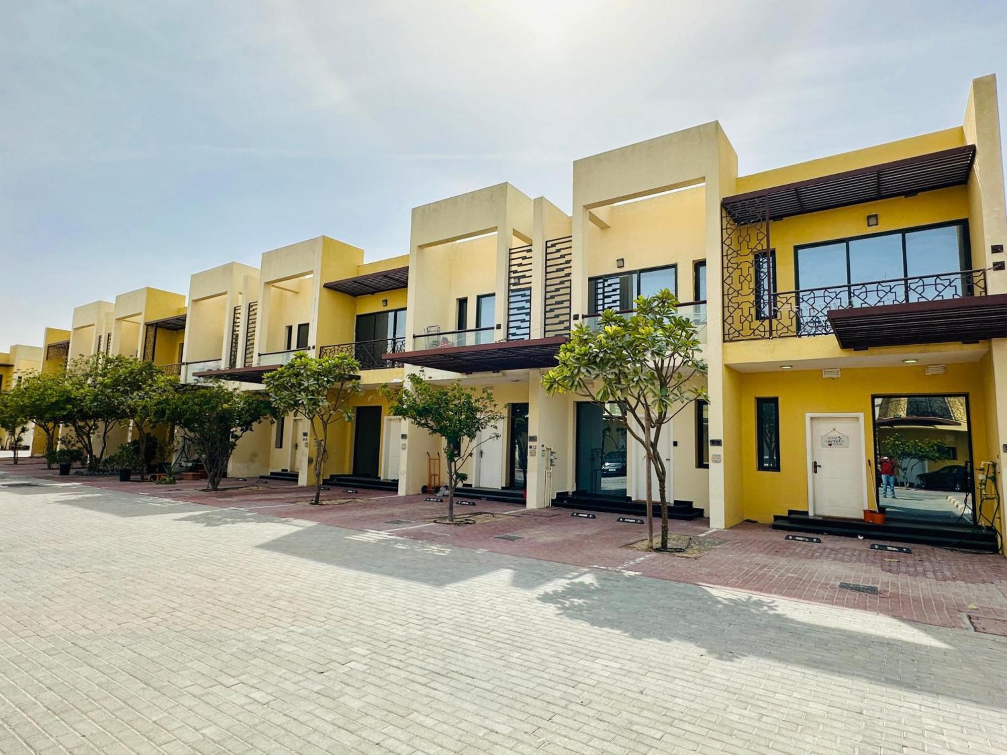 Dubai's Hidden Gem, 3bedroom + Private Pool فيلة